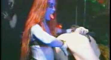 sex bạch tuộc Người phụ nữ học cách làm tình bo chong nang dau sex với cặp vợ chồng mới cưới.