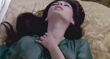 sex thủ dâm hậu môn Belleniko stretches cô ấy dildo phim s Đến Mofos.