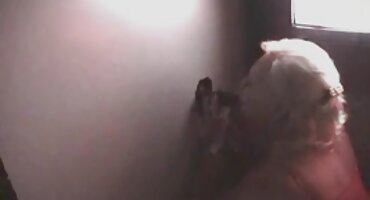 sex móc lồn non Hói người đàn ông sắp xếp nhóm tình dục. sex lên đỉnh